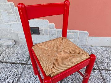 Sedie in legno con seduta in paglia