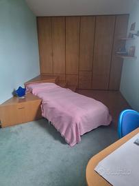 camera ragazzo/a  comoleta con scrivania e sedia