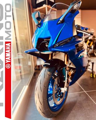 Yamaha YZF R9 Monoposto, porta targa sportivo, pad