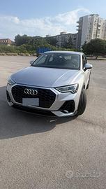 AUDI Q3 SPB 35 TDI S tronic Business 2023