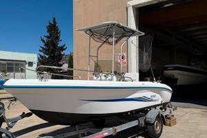 Barca Ranieri linea azzurra 5.50 MT motore 40 hp