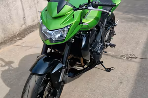 Kawasaki Z750 