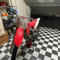 Honda crf 250 4 t 2013