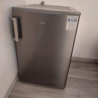 Candy Frigo Piccolo con Congelatore da 109 litri