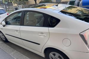 TOYOTA Prius 1.8