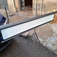 TELO DA PROIEZIONE Treppiedi