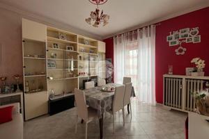 2 LOCALI A CARMAGNOLA