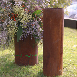 FIORIERA CILINDRICA IN ACCIAIO CORTEN O VERNICIATO