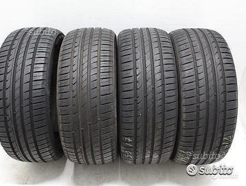 Gomme 235 50 18 dunlop usati