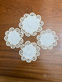 Pizzi/ merletti realizzati al tombolo