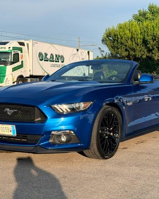 Ford mustang gt manuale cabrio