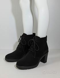 Stivaletti SAX in camoscio 