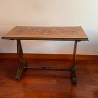 Tavolino antico