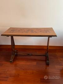Tavolino antico