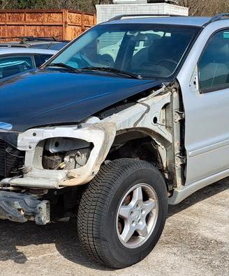 Ricambi Mercedes ML 270 cdi W163 (NO PARAURTI)