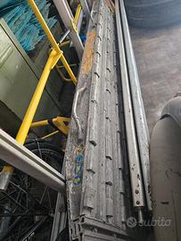 Rampa in alluminio per pianale. 