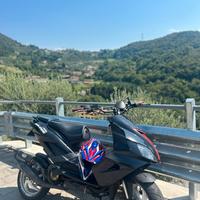 Aprilia sr (prezzo trattabile)