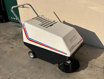 Spazzatrice Dulevo 52 usato / ricondizionato