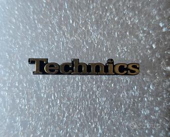 Emblema technics