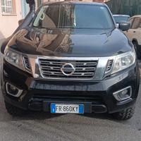 Nissan Navara 2.3 dCi King Cab