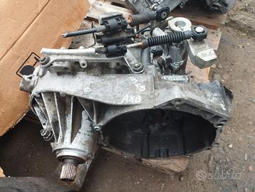 Cambio Volkswagen Transporter 1.9 TDI 2006 GTW