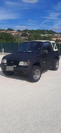 Suzuki vitara gpl trentennale