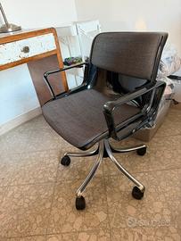 Sedia da ufficio regolabile