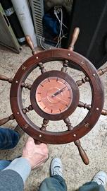 orologio a forma di timone