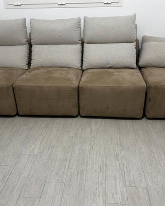 Divano Samoa Sassy 3 Sedute + pouf + 2 Cuscini
