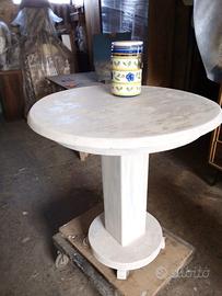 Tavolino tondo