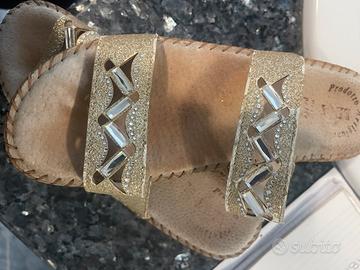 Ciabatte dorate e pietre rettangolari 39 rialzo 4