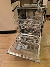 lavastoviglie ariston 