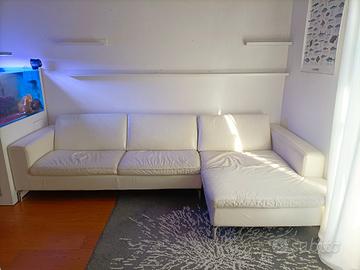 Divano in pelle NATUZZI mod.Savoy
