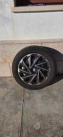 Gomme 4 stagioni TOYO 205/55R16 cerchi Ford Focus