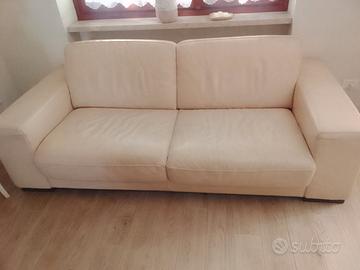 Divano letto 2 piazze in pelle