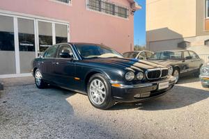Jaguar XJ6 3.0 V6 238CVUNICOPROPRIETARIO