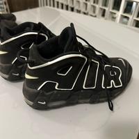 Nike air more uptempo