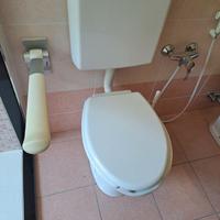 Coppia di sanitari: WC + bidet