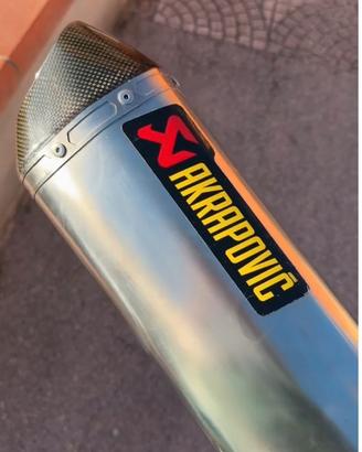 Scarico akrapovic
