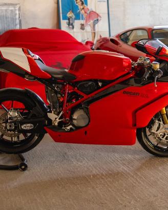 Ducati 749 R prima serie in carbonio N.36