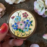 Spilla antica primi 900 firmata con smalti d’arte