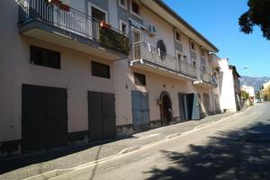 Trilocale giffoni valle piana