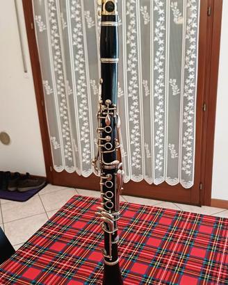 Clarinetto Lark 4003,in buono stato,pronto all'uso