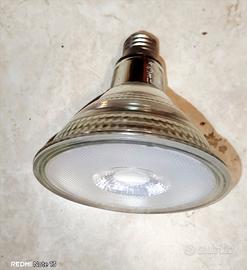 faretti LED E27 (100watt) lexman+ lampa emergenza 