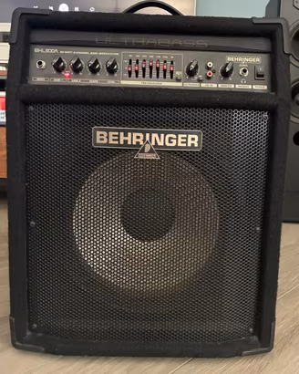 Amplificatore per basso Behringer BXL900A