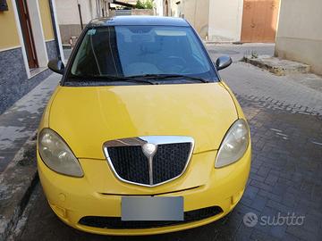 Lancia momo design