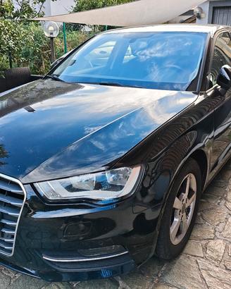 Audi A3 SPB 1.4 TFSI Business  2014 - Da sistemare