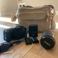 Canon 60 d con lente e borsa