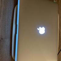 MacBook 15.4''