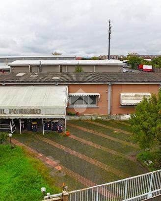 LABORATORIO A TORTONA